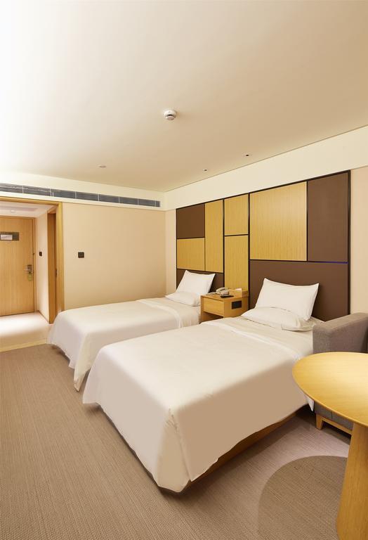 Ji Hotel Shanghai Lujiazui Zewnętrze zdjęcie