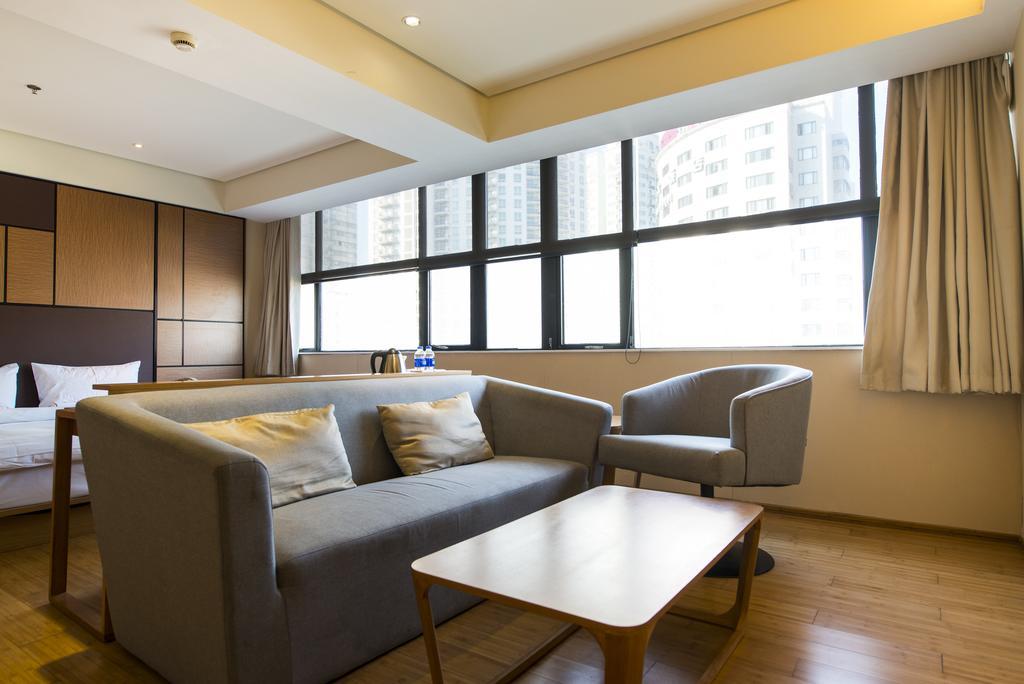 Ji Hotel Shanghai Lujiazui Zewnętrze zdjęcie