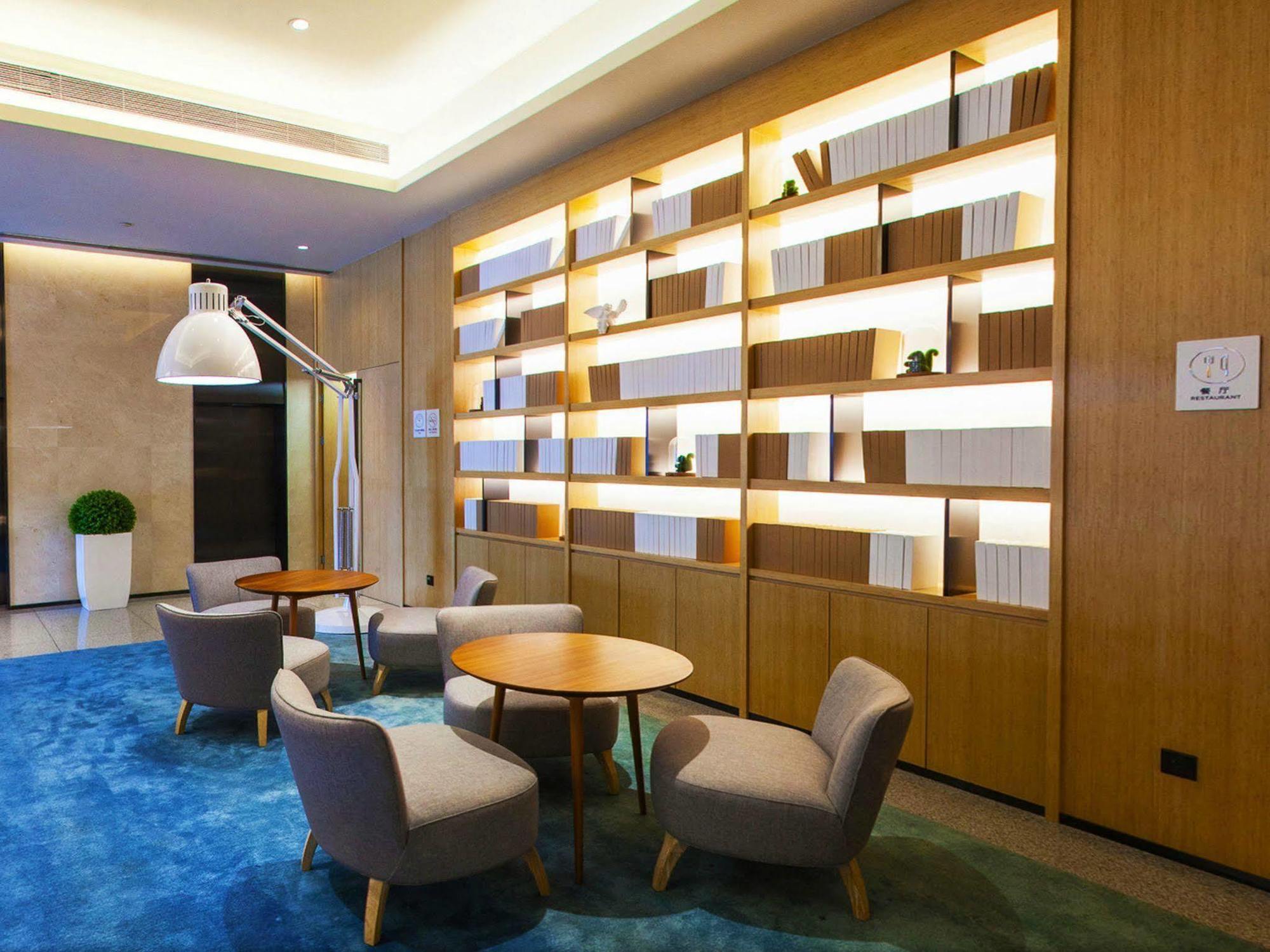 Ji Hotel Shanghai Lujiazui Zewnętrze zdjęcie